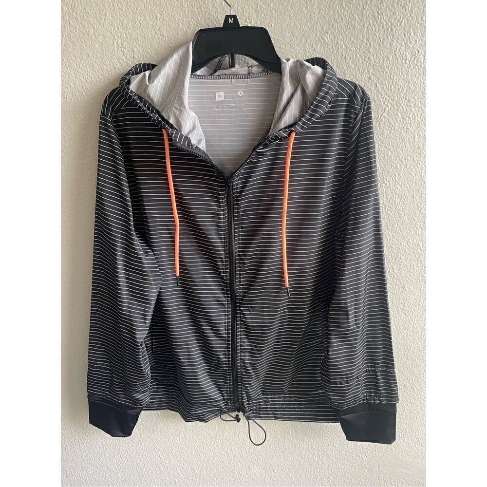 Version Striped Women’s Windbreaker